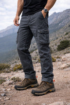 Pantalones cargo tácticos color negro