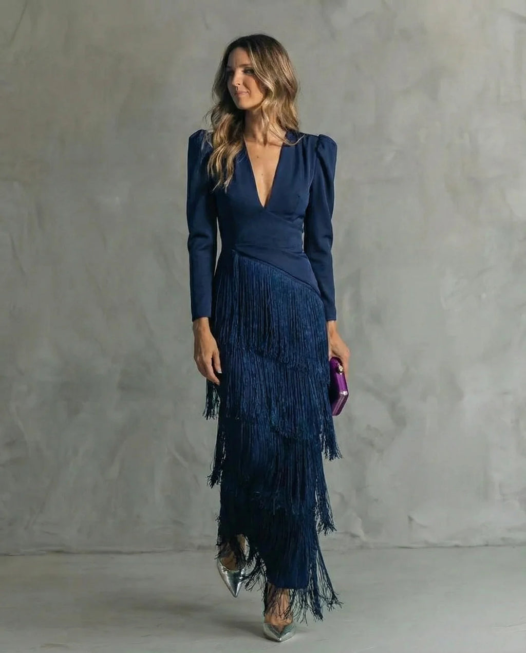 Selene | Vestido midi elegante de flecos