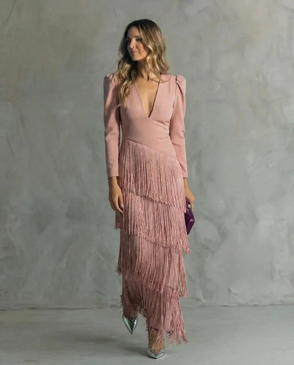 Selene | Vestido midi elegante de flecos