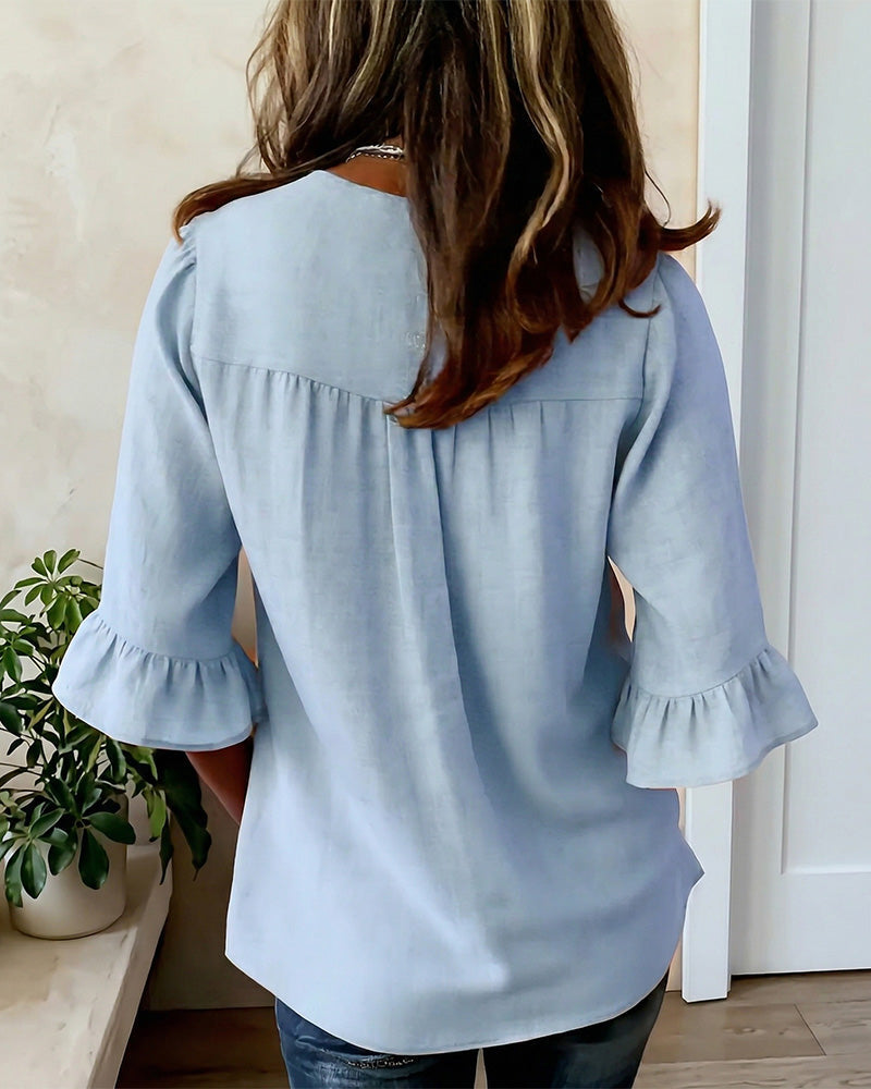 Sophia | Blusa ligera de algodón y lino con botones de madera en color Azul