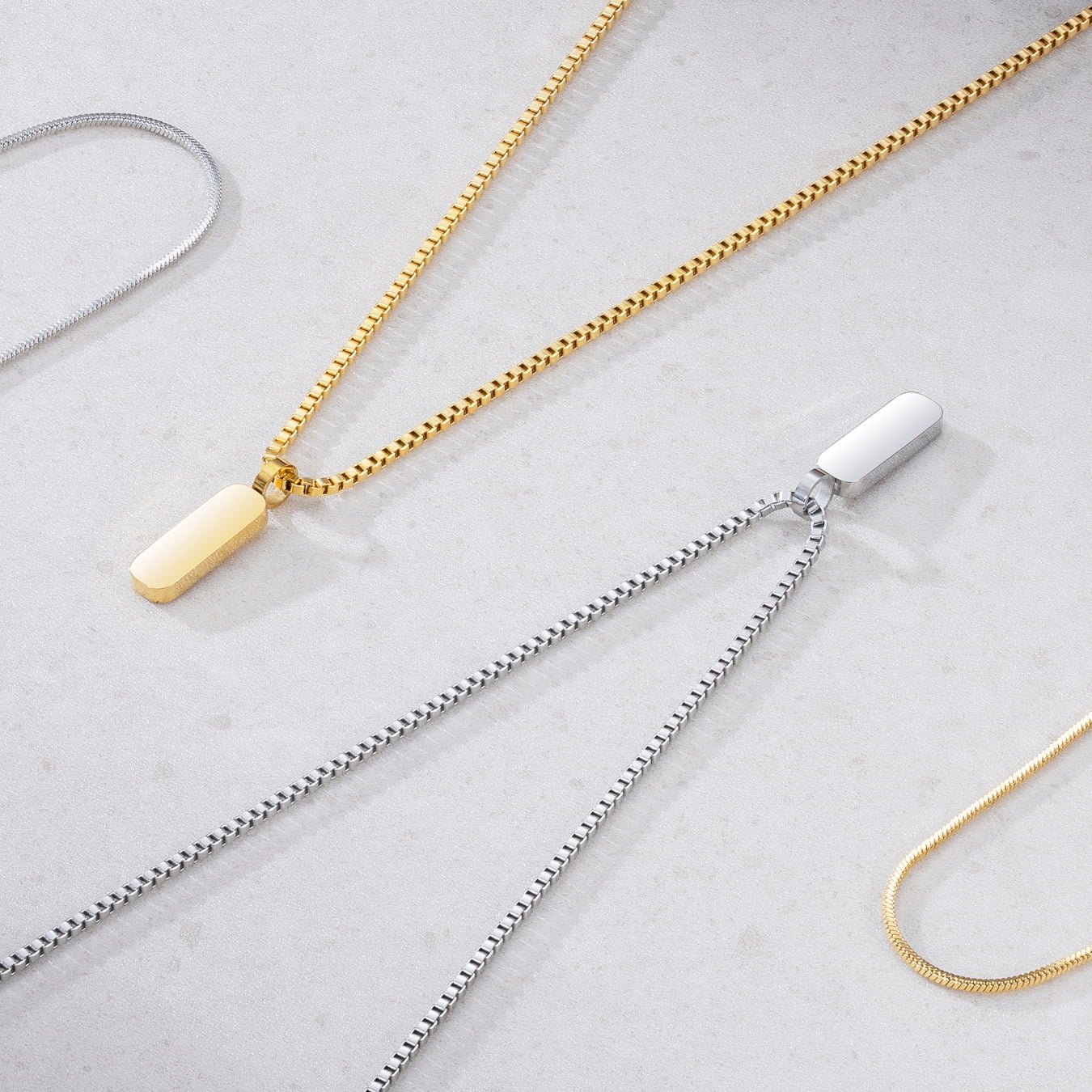 Dúo de Collares con Colgante Minimalista